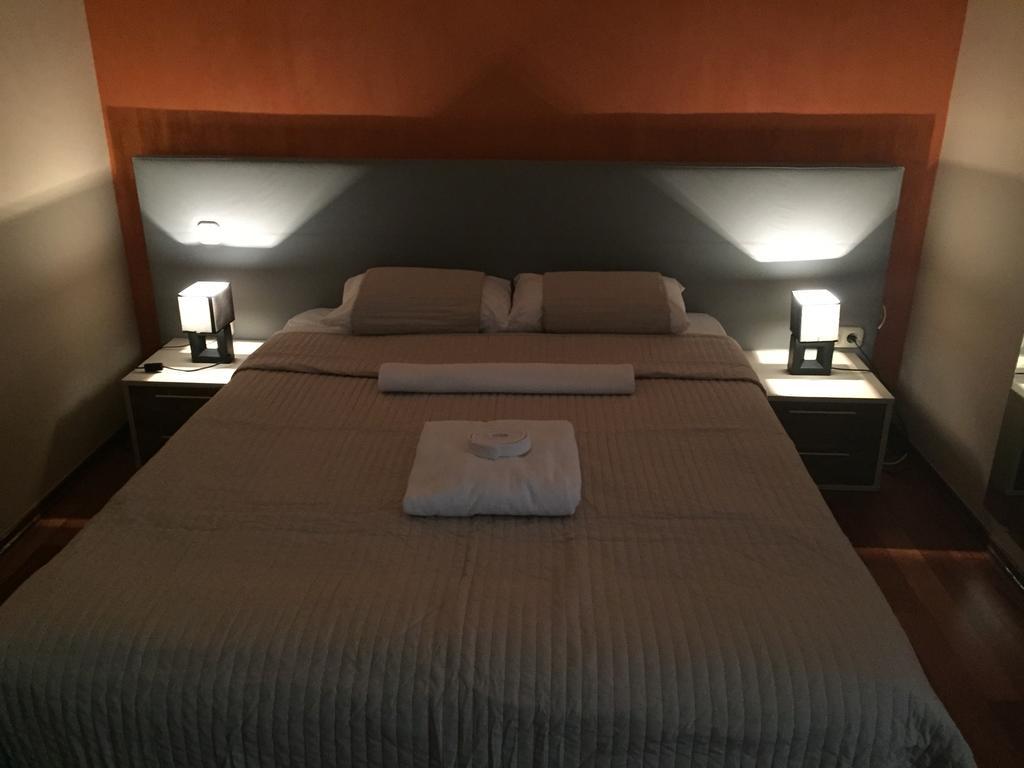Atrium Panzio Hotel Esztergom Ngoại thất bức ảnh